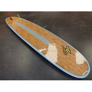 planche de surf Korvenn Noserider 8'8"